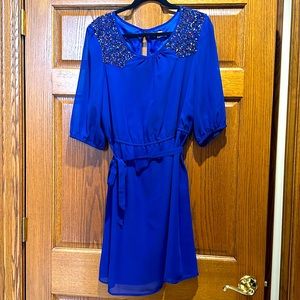 Cremieux Size L Blue dress with Beading on shoulders